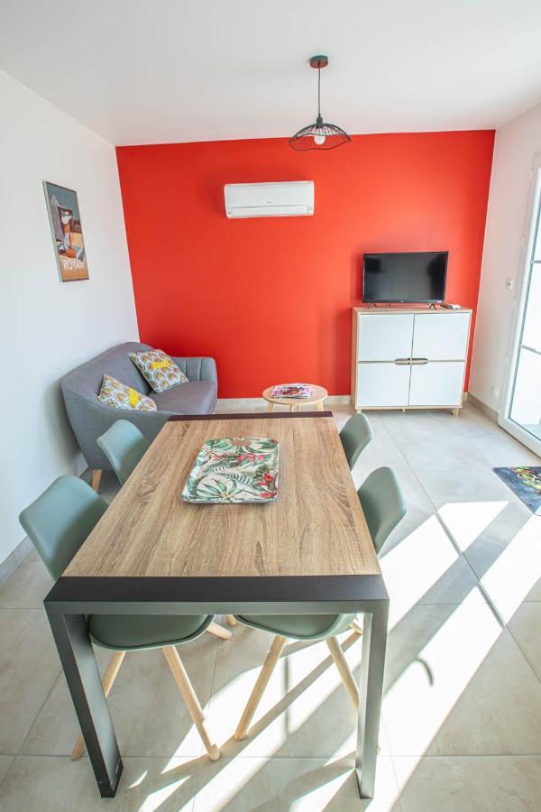 Le Mousse Maison Avec Piscine/Parking/Wifi/Plages 5Kms Les Mathes Luaran gambar