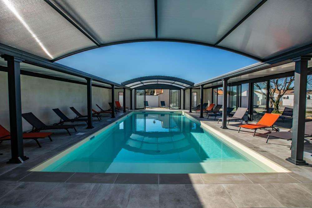 Le Mousse Maison Avec Piscine/Parking/Wifi/Plages 5Kms Les Mathes Luaran gambar
